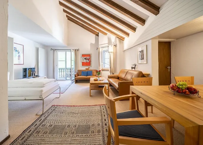 3403 Heimelige Mit Viel Dachschraege Appartement Vulpera