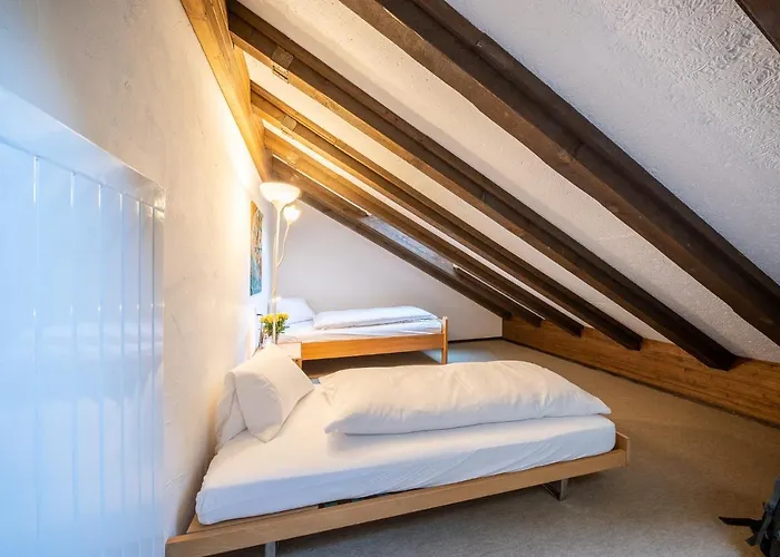 3403 Heimelige Mit Viel Dachschraege Apartman *