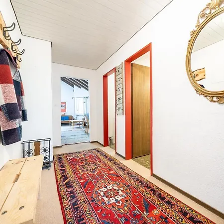 3403 Heimelige Mit Viel Dachschraege